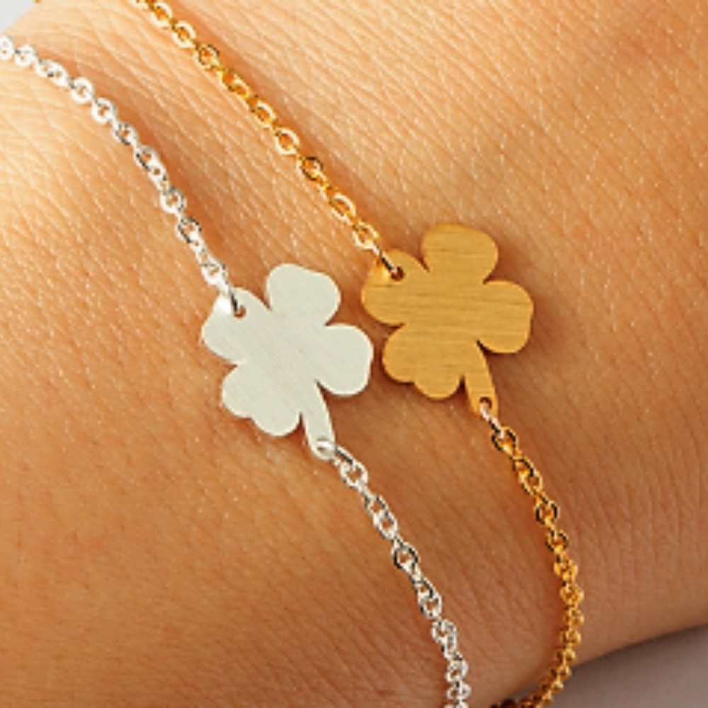 Delicate Good luck Bracelet
